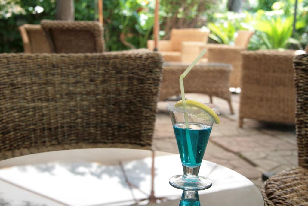 Hotel Ristorante Solari ブリアーティコ エクステリア 写真
